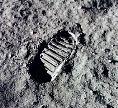 Vast clouds of moon dust floating above the lunar surface that grow each time there’s a meteor shower on Earth will eventually replace the footprints of the first astronauts to step on the moon. (File)