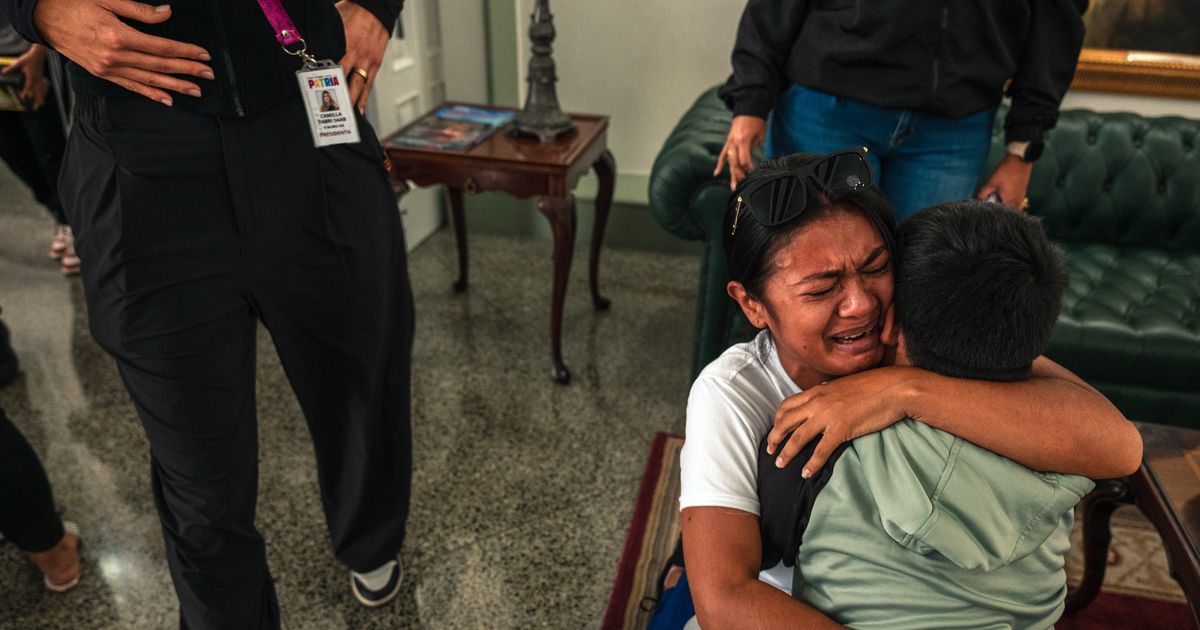 Deported and desperate to be reunited with their children