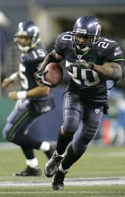 
Maurice Morris has mostly struggled as Shaun Alexander's replacement at running back. 
 (Associated Press / The Spokesman-Review)