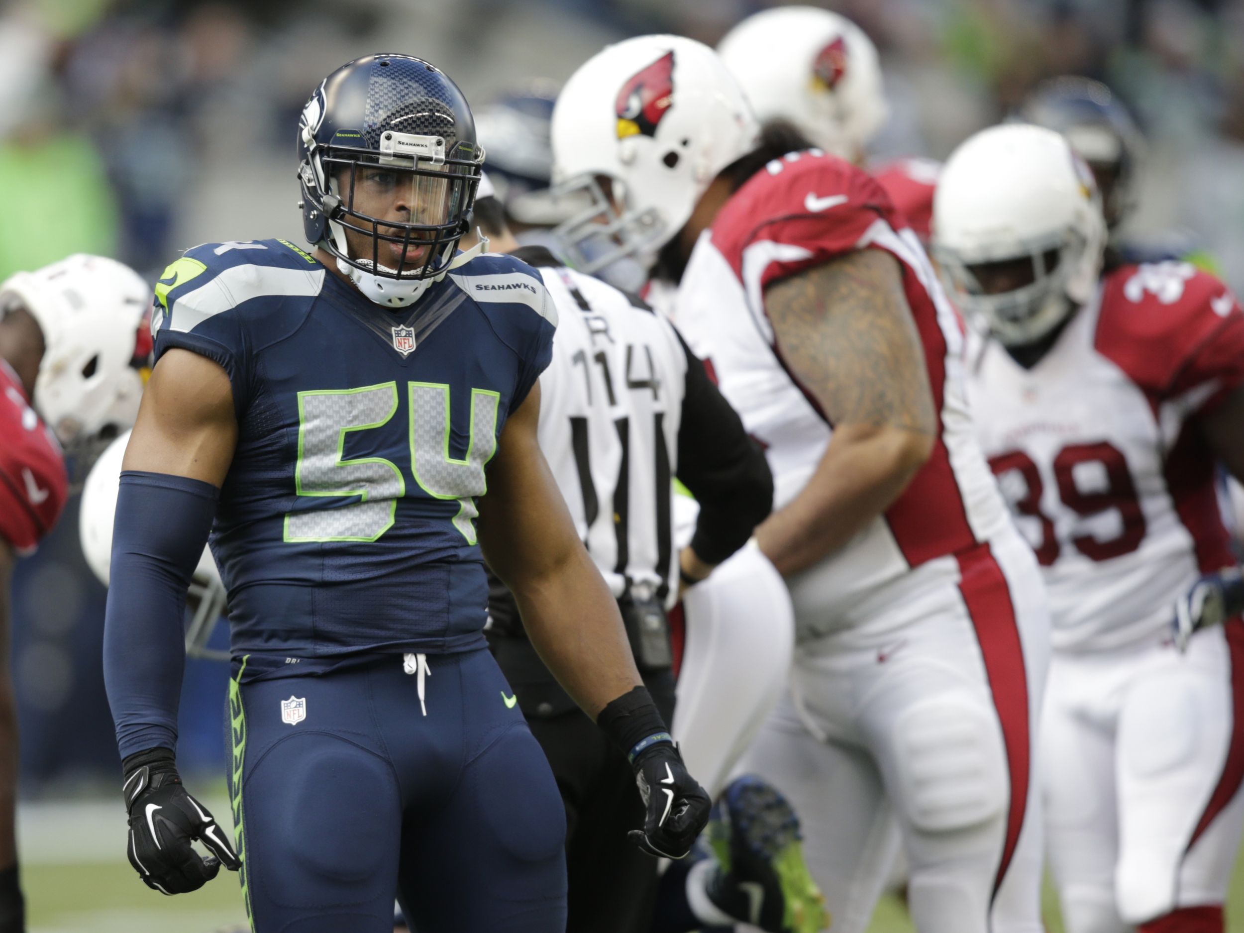 Bobby Wagner's Speed and Vision Key as Seahawks Run Defense