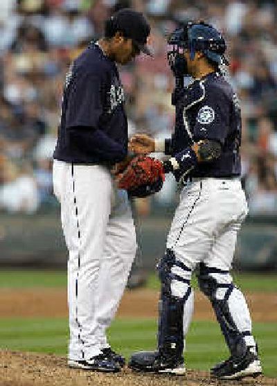 Felix Hernandez walks off mound for possibly final time with