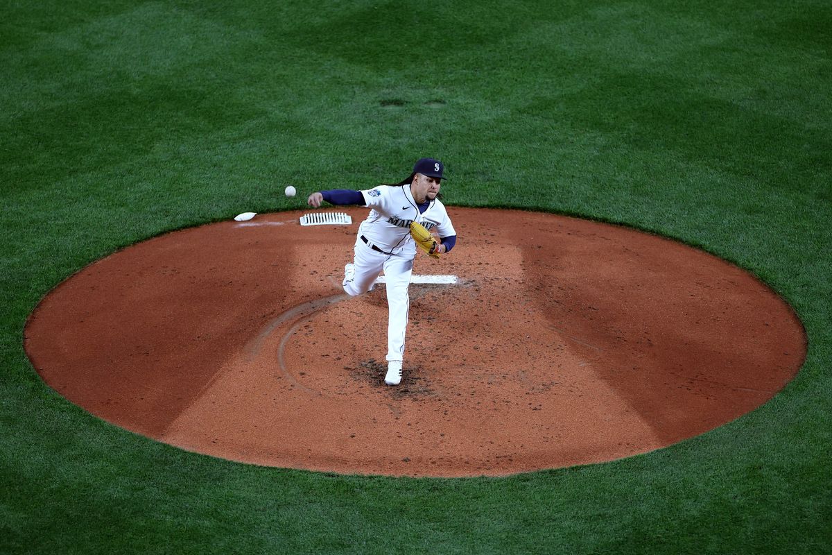 Luis Castillo, Ty France, Bullpen Lead Mariners To Opening Day Win!