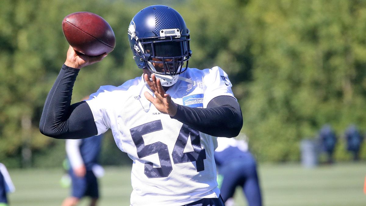 AllPro linebacker Bobby Wagner agrees to contract