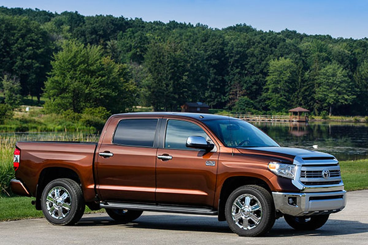 For 2014, Toyota squared off the Tundra’s rounded edges, elevated its hood line and fitted a larger, brighter grille.


 
 (Toyota)