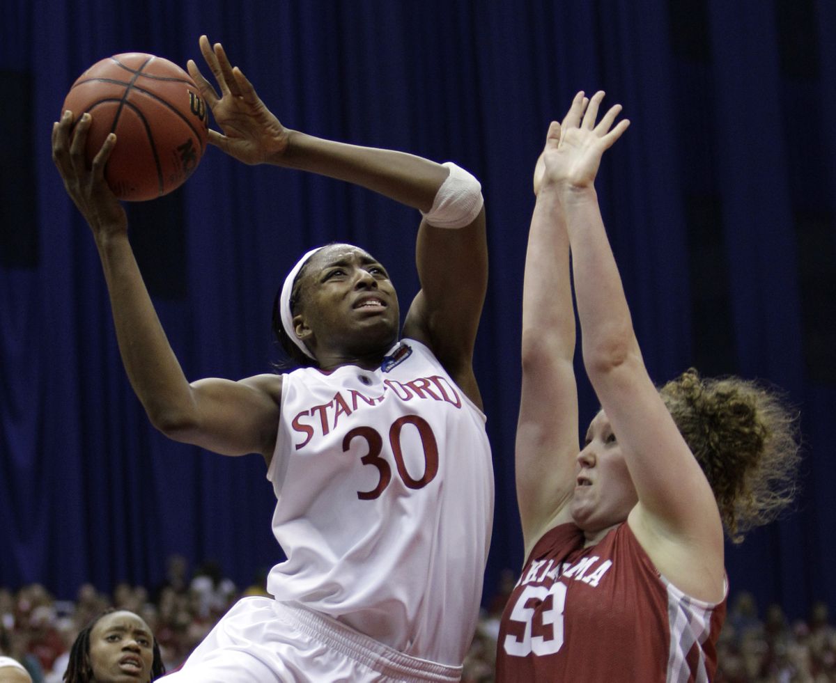 Associated Press Nnemkadi Ogwumike scored Stanford’s final seven points. (Associated Press)