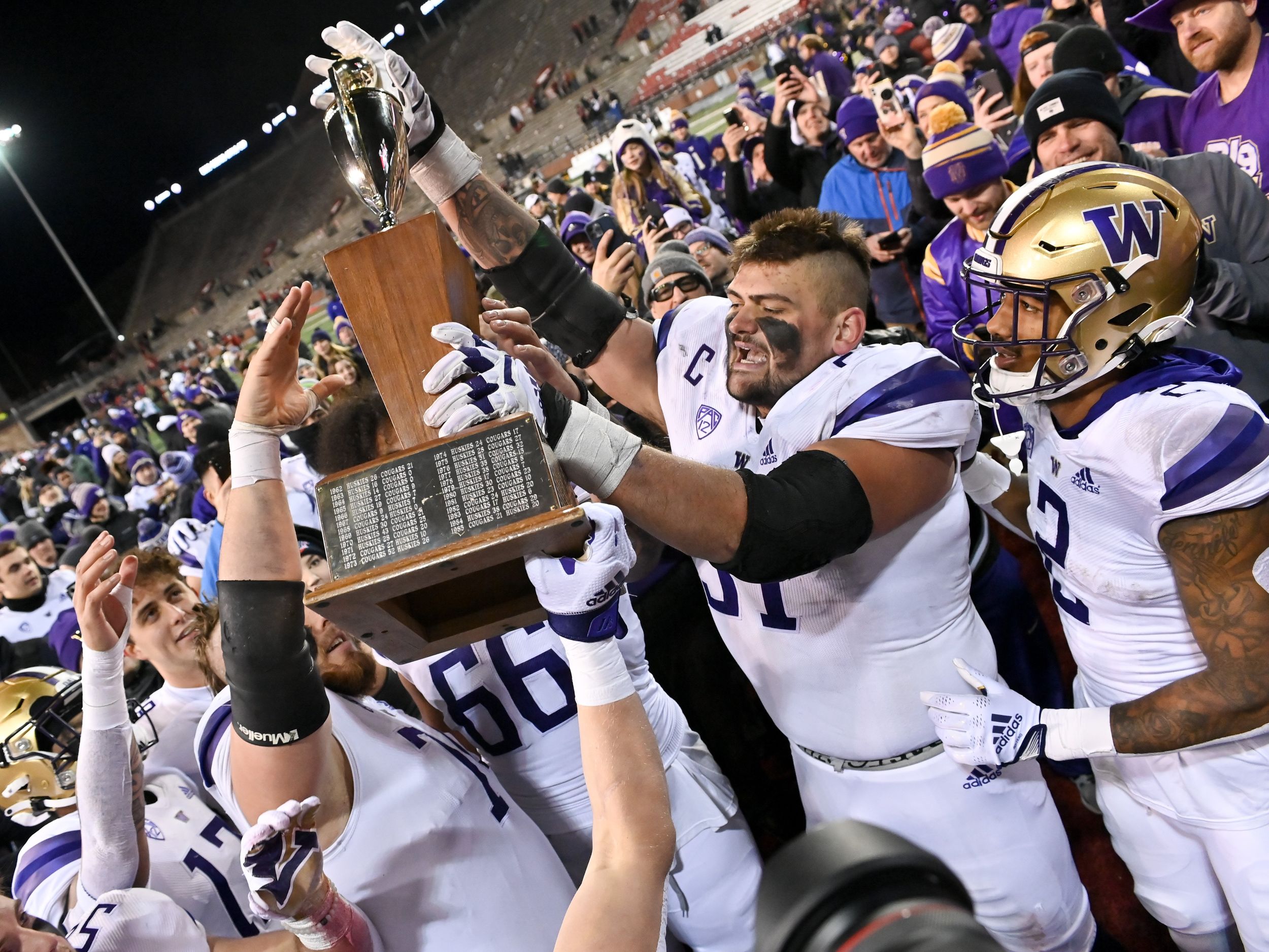 Washington State wins Apple Cup opener vs. Washington