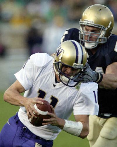 
Washington QB Carl Bonnell can lean on wife, Katie, when game of football isn't so kind.
 (Associated Press / The Spokesman-Review)