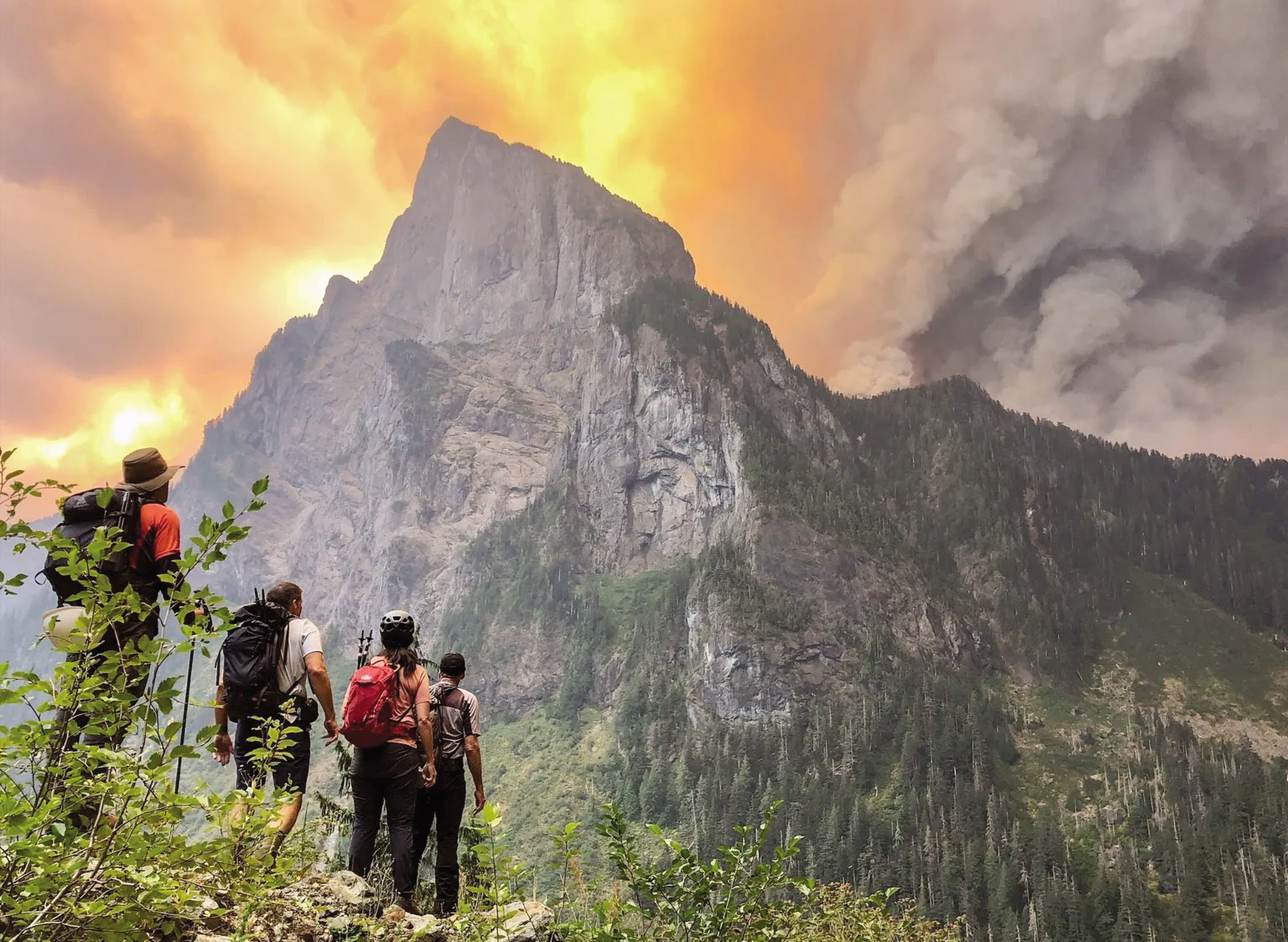 ‘Good day’ for Bolt Creek fire crews, but threat isn’t over yet | The ...