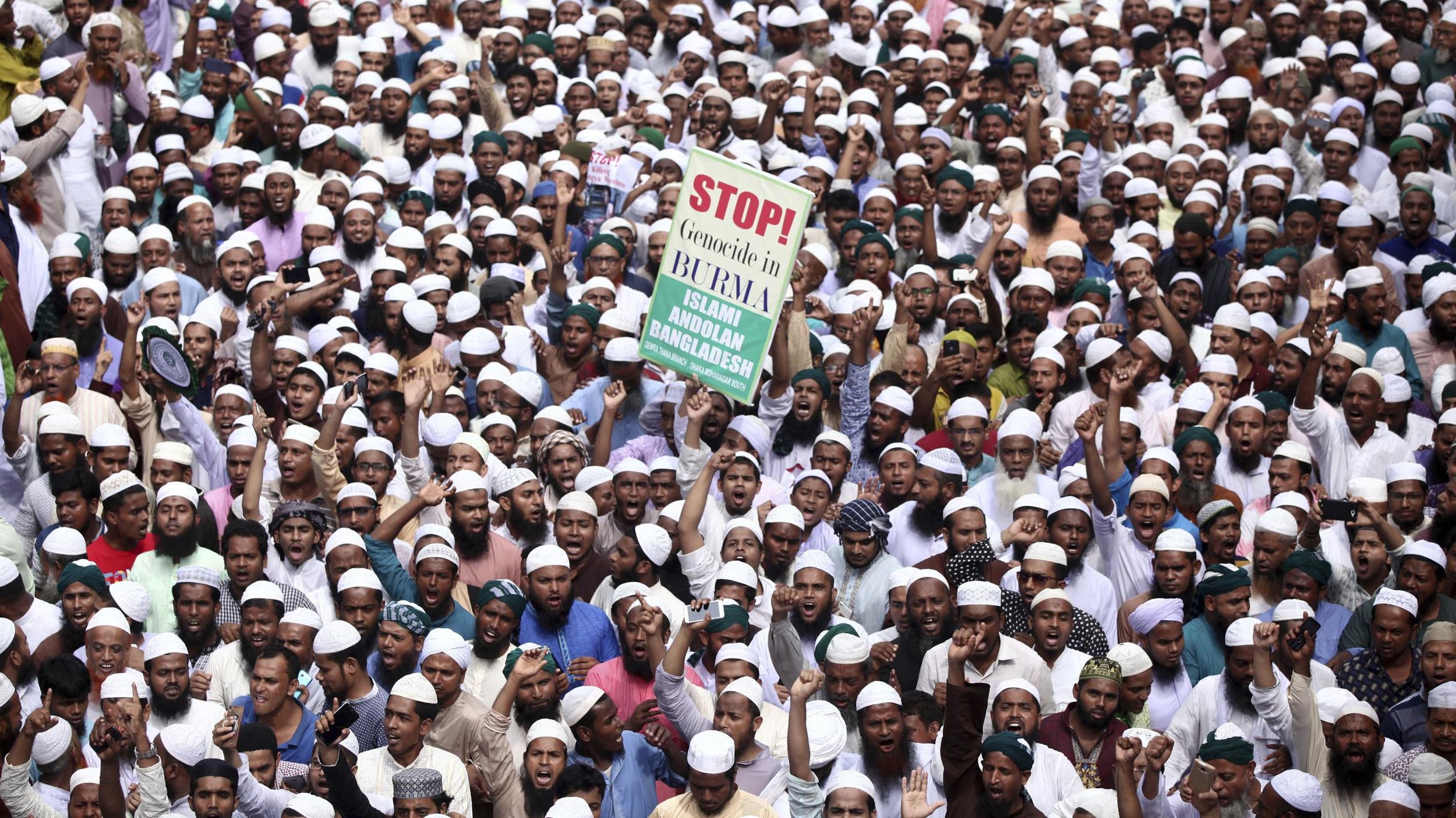 370 000 Rohingyas Flood Bangladesh As Crisis Worsens The Spokesman Review