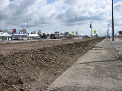 
This patch of land along Highway 2 in Airway Heights will soon be green with grass and trees.
 (Lisa Leinberger / The Spokesman-Review)