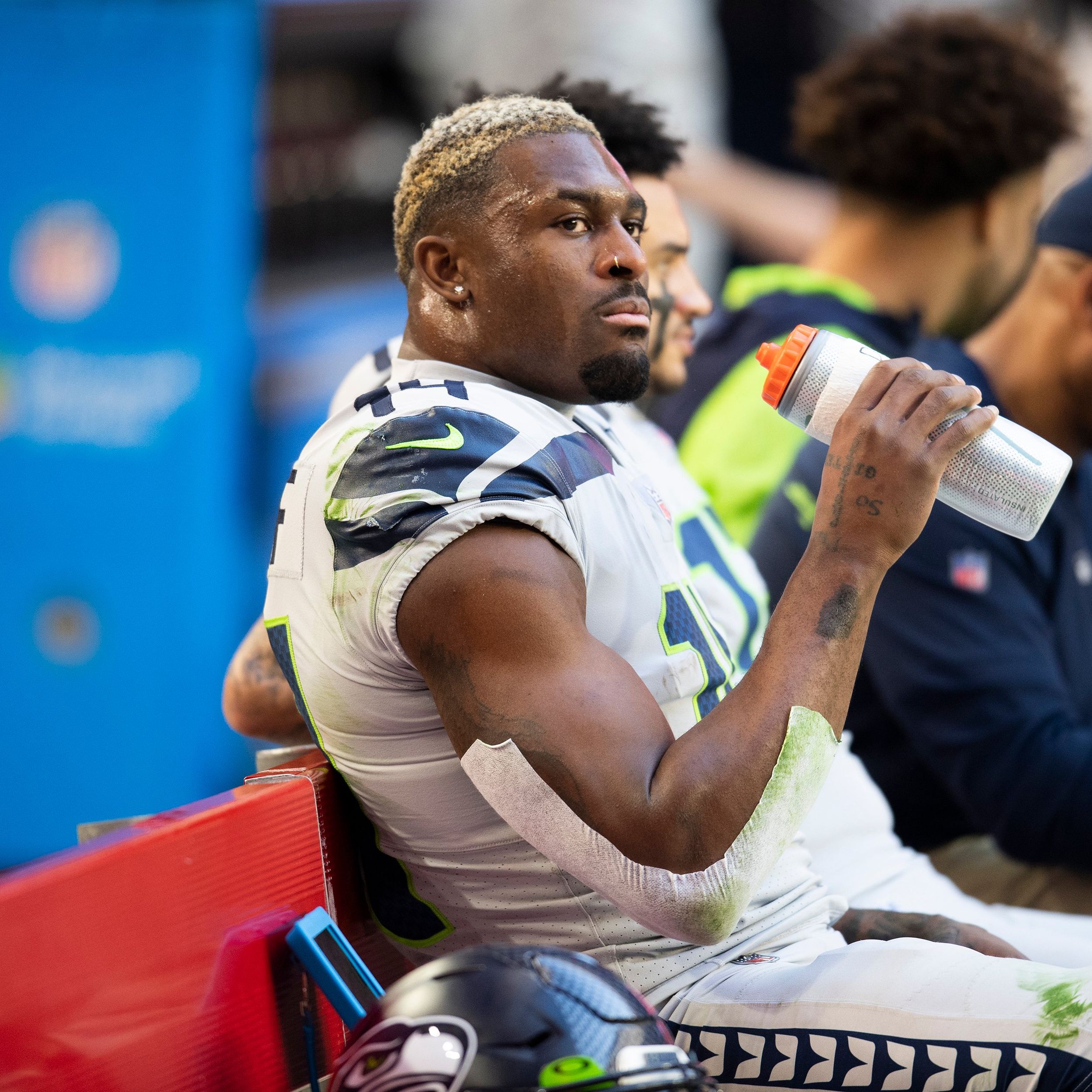 Column: Pete Carroll wants to keep DK Metcalf with the Seahawks. Is that  realistic?, Sports Columns