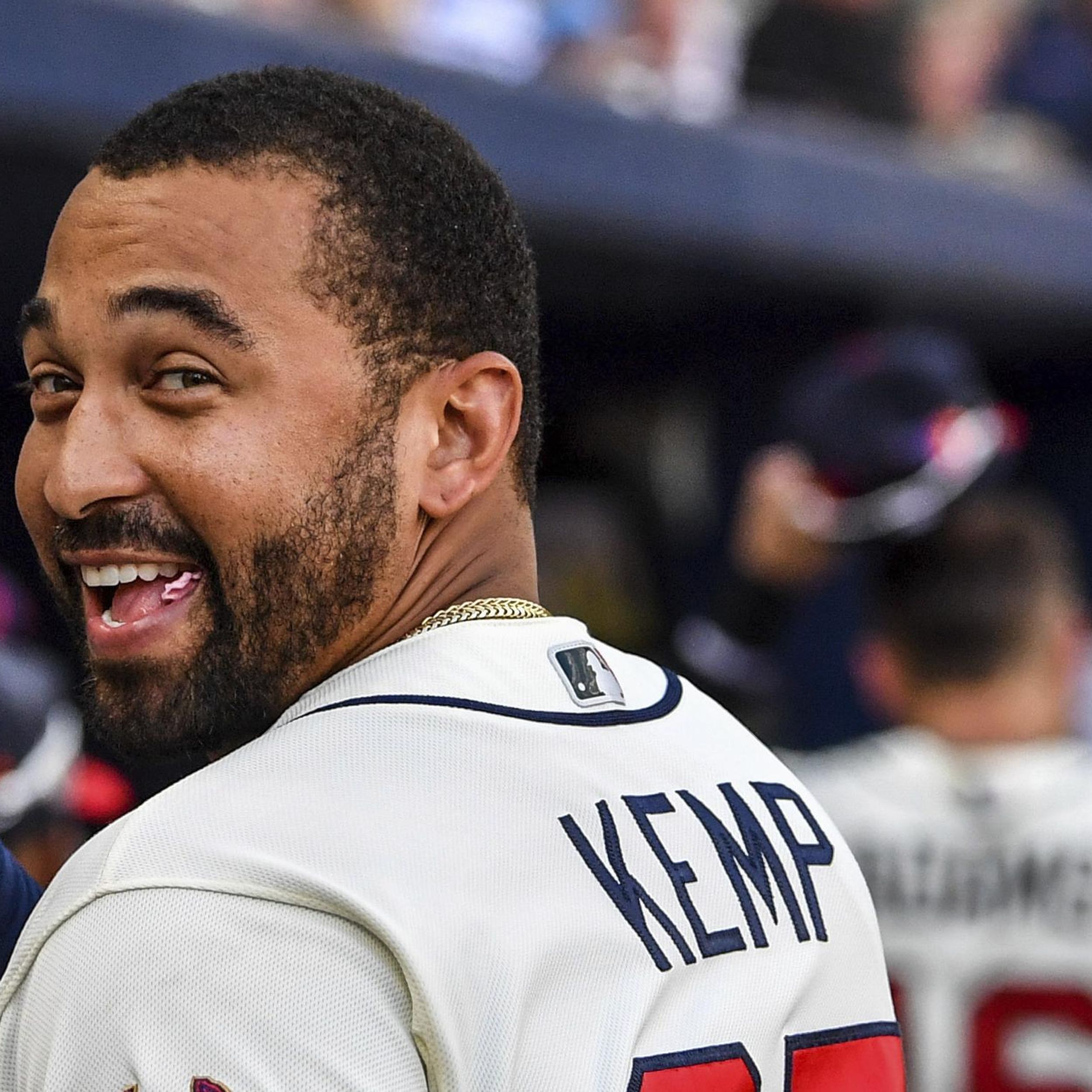 Matt Kemp back with Dodgers, Adrian Gonzalez out in five-player deal with  Braves