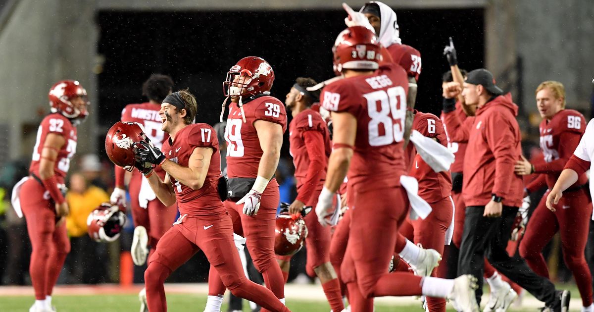 High school defensive end Nicholas Sheetz commits to Washington State