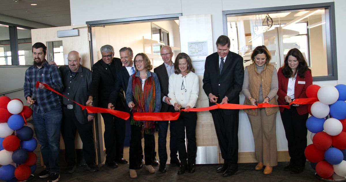 Gonzaga celebrates opening of materials research center, a key piece of the Spokane Aerospace Tech Hub