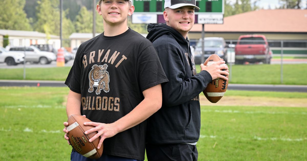 Lakeside’s Hamilton twin brothers take unique path to college football as kicker, snapper