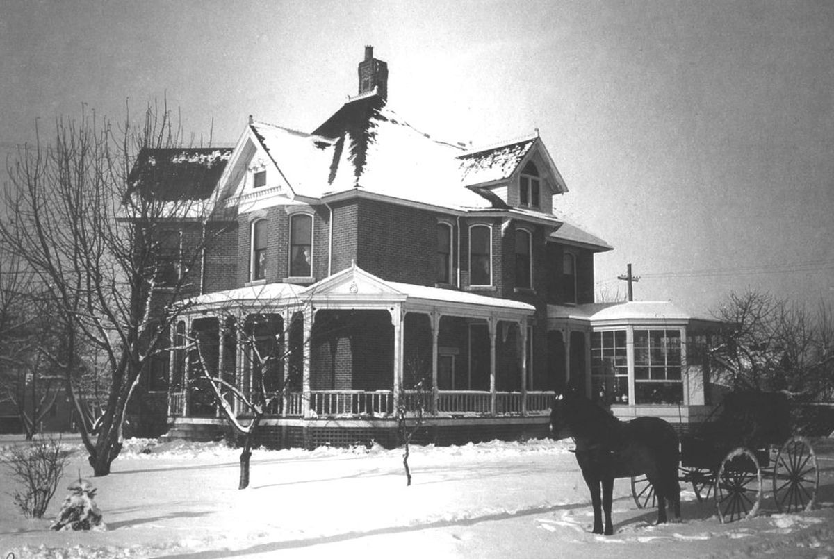 Photo courtesy of Steven Sanford and Mike Schultz  The Muzzy Mansion, circa 1912. (Photo courtesy of Steven Sanford and Mike Schultz / The Spokesman-Review)