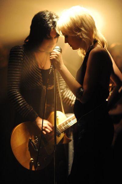 Kristen Stewart and Dakota Fanning in “Runaways.”  movieweb.com (movieweb.com)