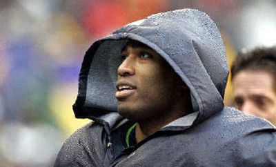 
Knocked out of Seattle's last game, Seahawks star Shaun Alexander expects to play Sunday.  
 (Associated Press / The Spokesman-Review)