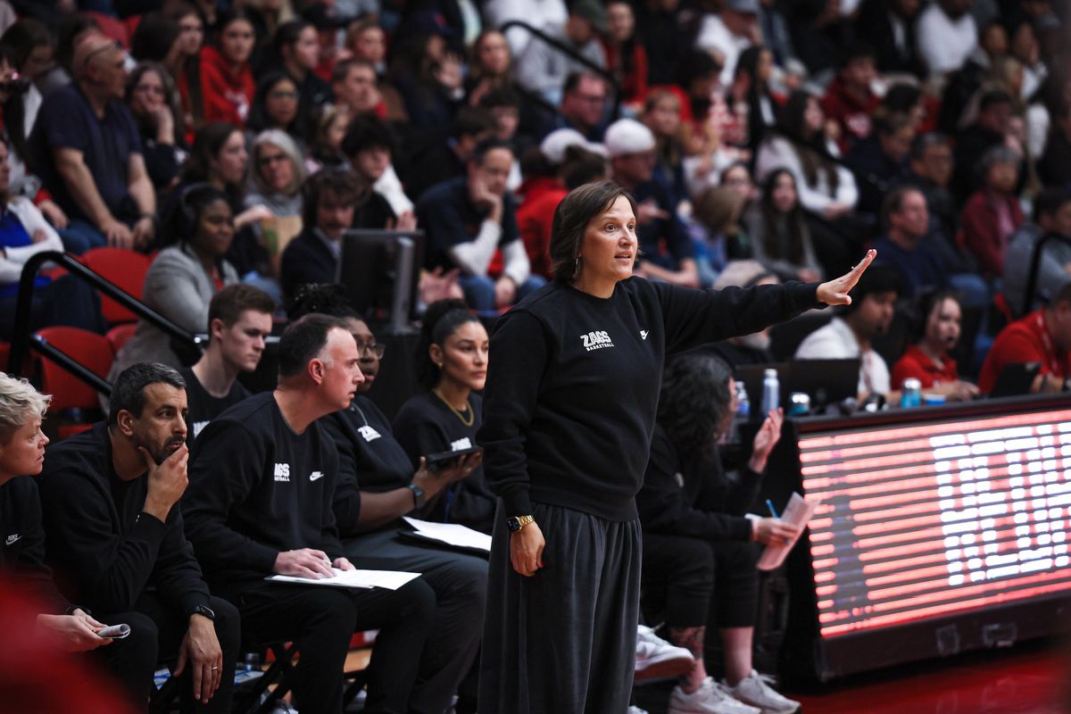 Gonzaga coach Lisa Fortier signals to her team during Friday’s win over Seattle U at Redhawks Center in Seattle. (Courtesy of Gonzaga Athletics)