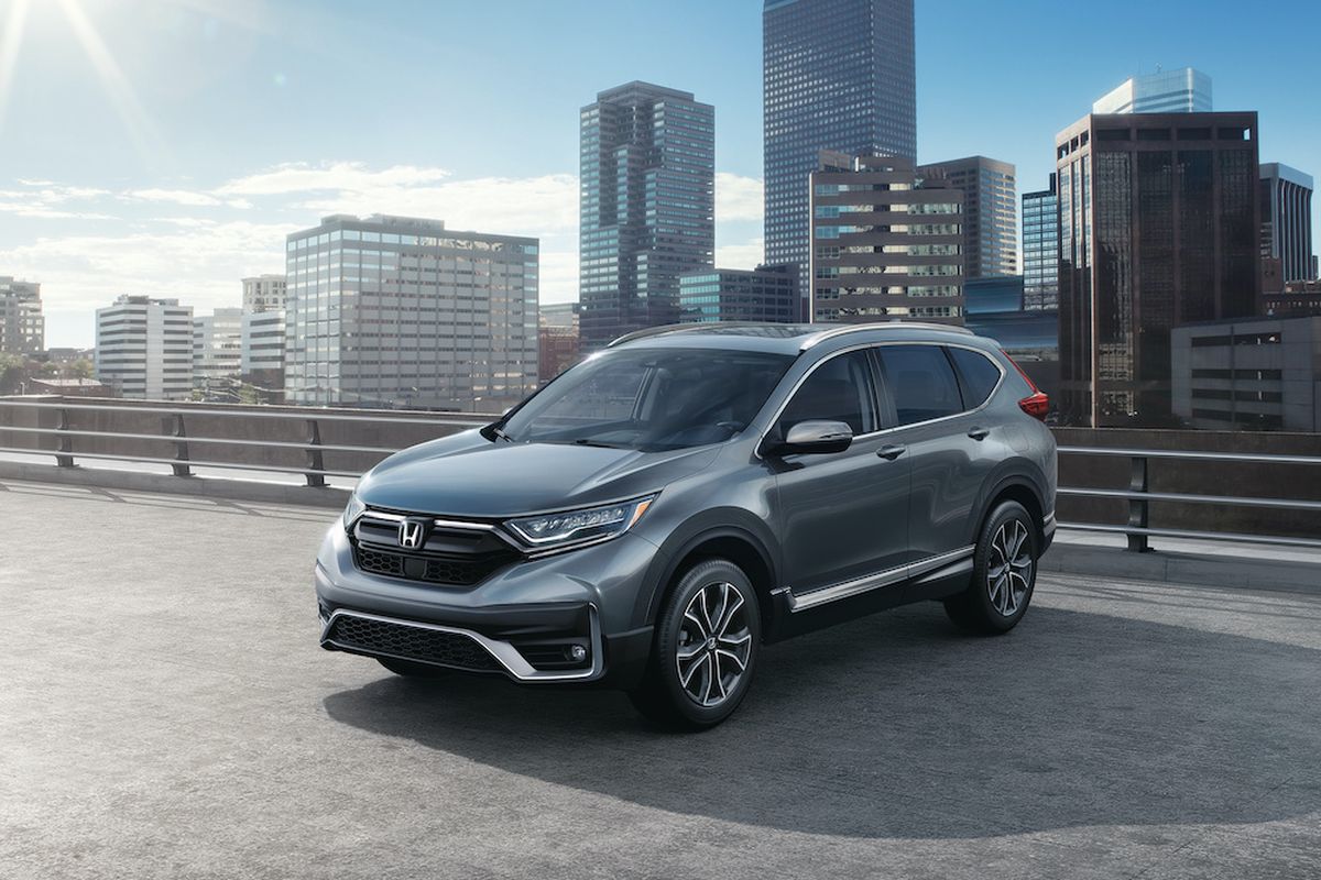 For 2020, all CR-Vs receive a mild facelift that produces a more rugged and more dynamic appearance. (Honda)