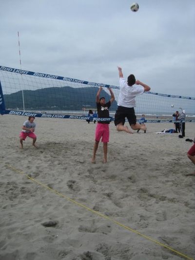 Marty Lorenz learned volleyball on the beach, but his immediate future is indoors at CS Northridge.  Courtesy of Lorenz family (Courtesy of Lorenz family / The Spokesman-Review)