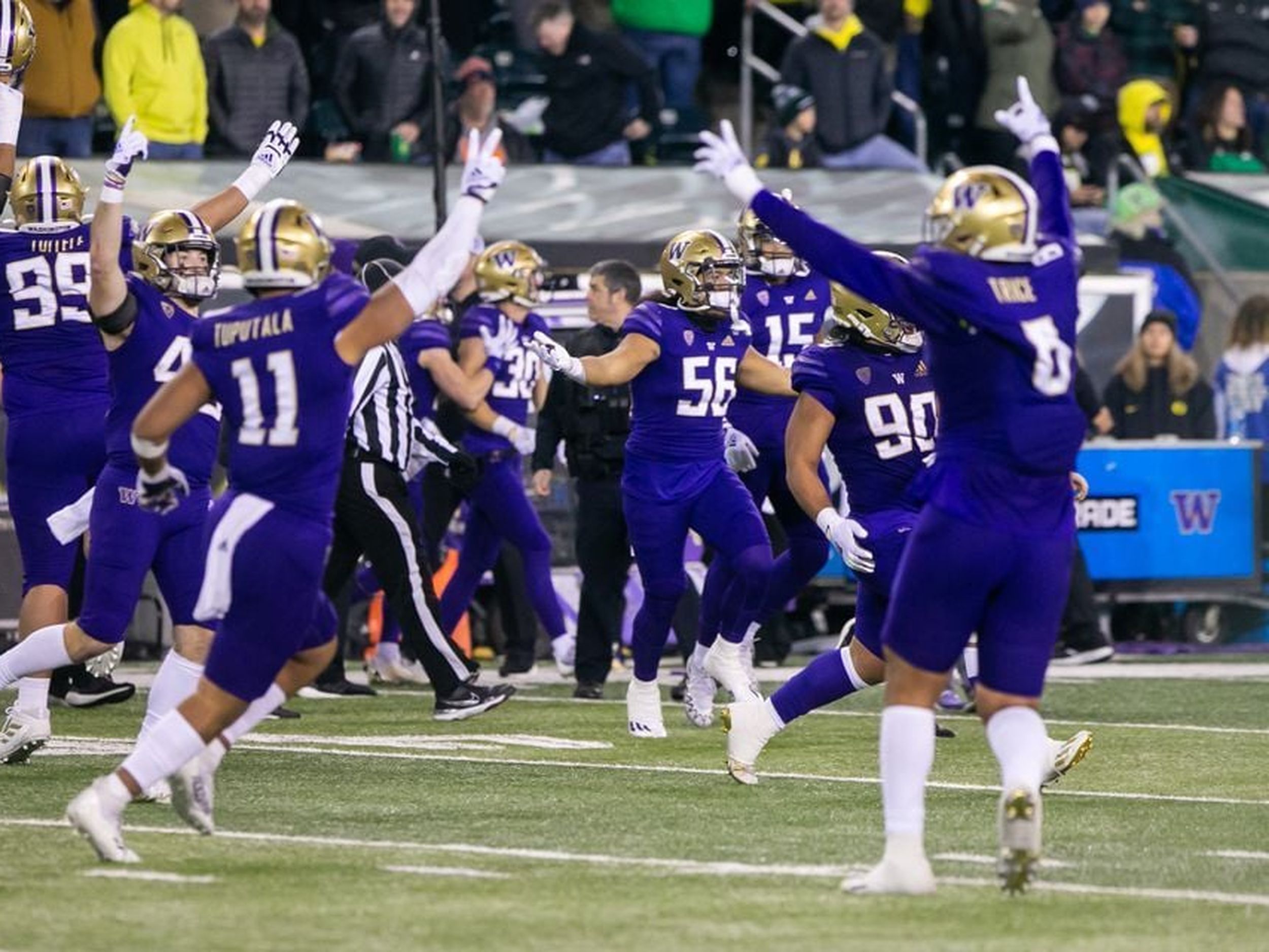 UW Huskies look to seize opportunity, transcend underdog status