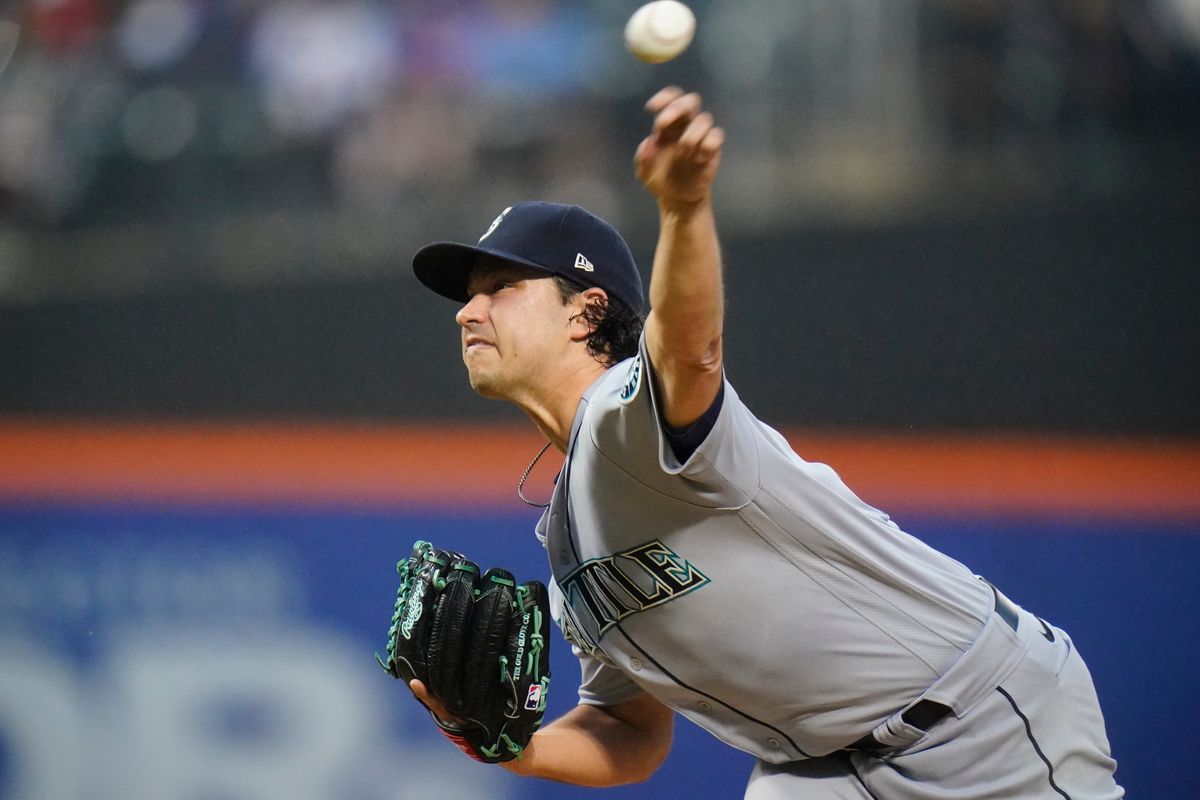 Seattle starter Marco Gonzales worked into the seventh inning, allowing one run on five hits.  (Associated Press)