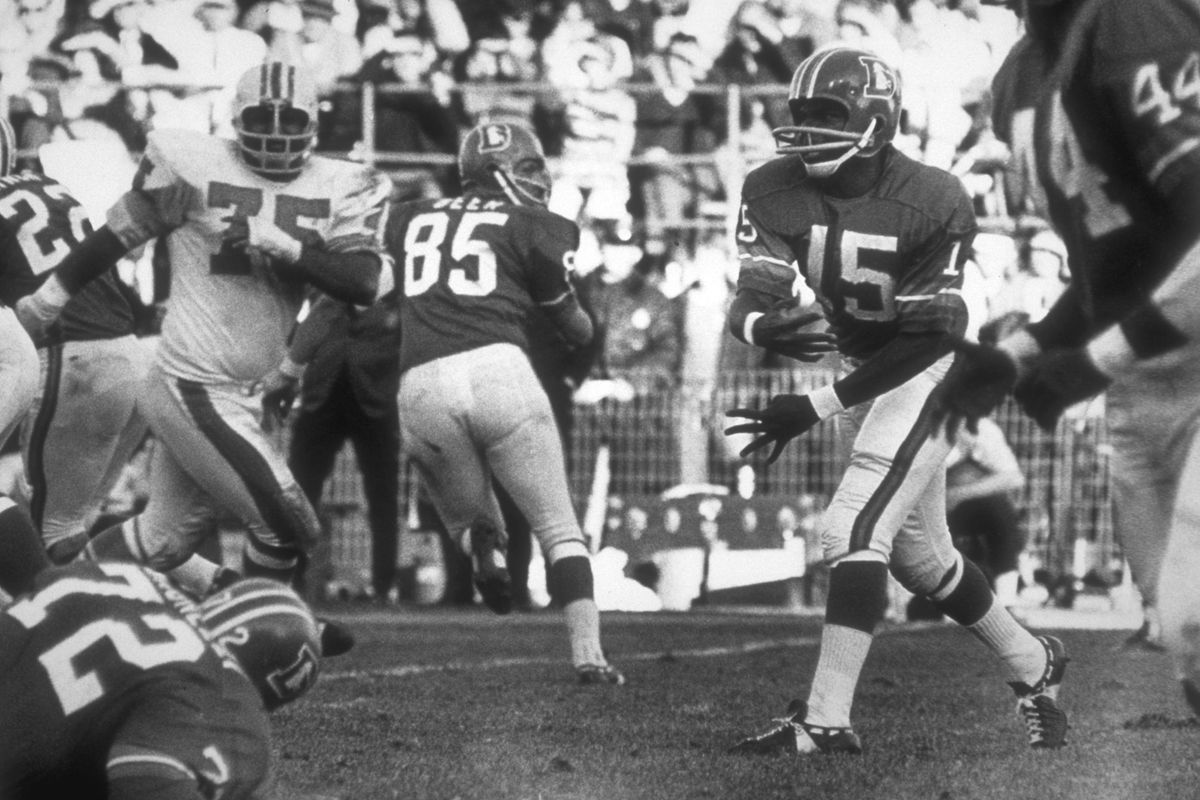 Marlin Briscoe, first Black starting QB of Super Bowl era, dies