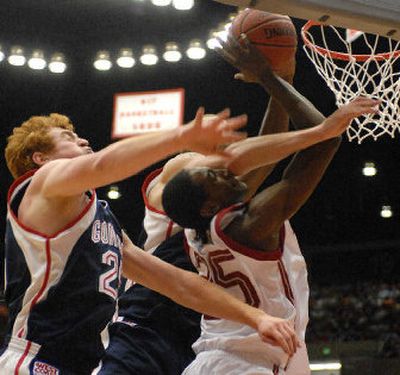 
Kyle Weaver, right, and the Cougars square off against their toughest foe since beating David Pendergraft, left, and Gonzaga.
 (Associated Press / The Spokesman-Review)