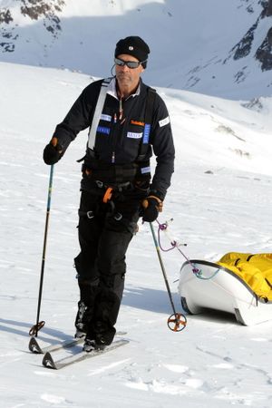 In this Friday, April 18, 2008 file photo, former army officer Henry Worsley is seen on the Korridoren glacier in Milne Land, Greenland.  (Joel Ryan / Associated Press)