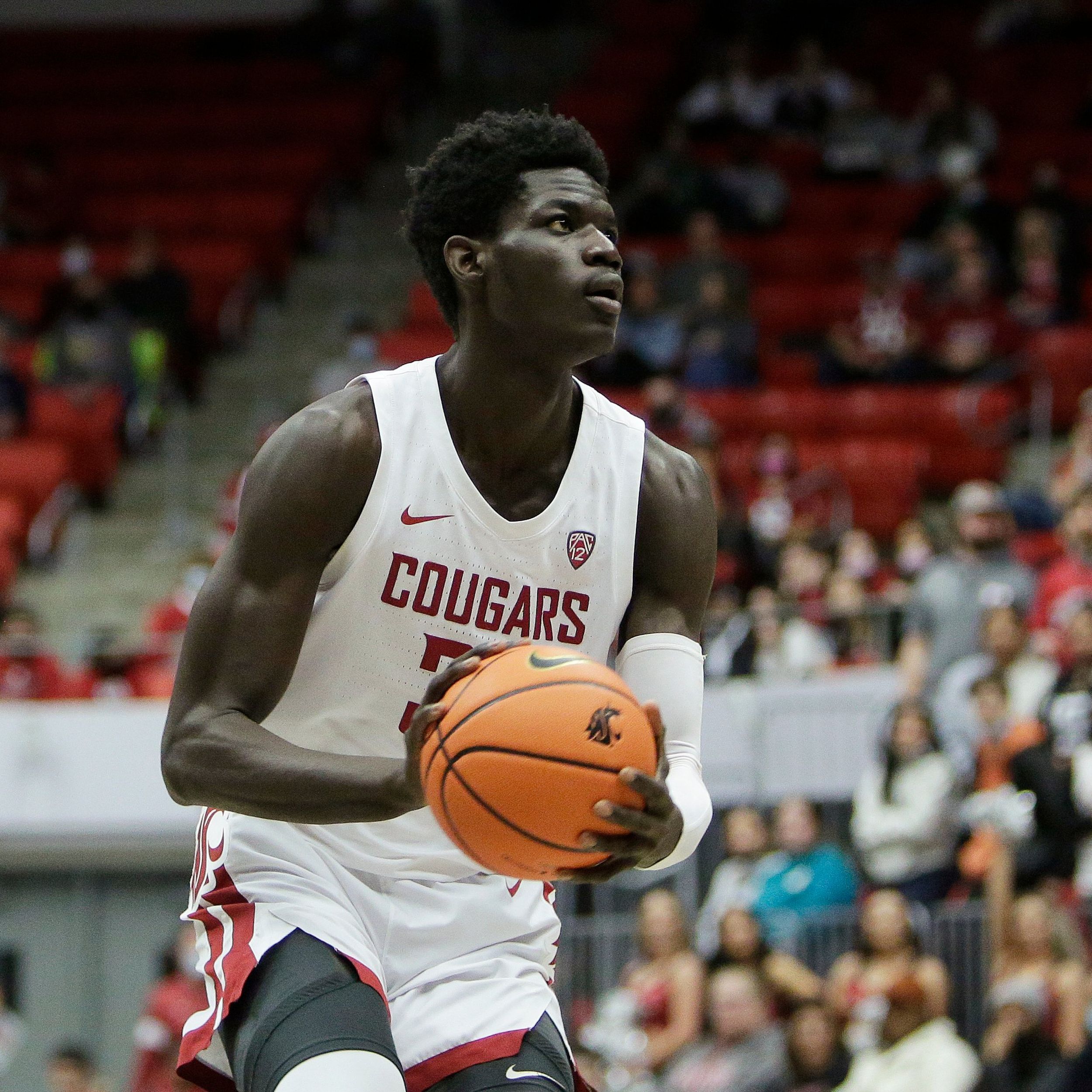 Cougars' Mouhamed Gueye picked in second round of NBA draft, traded to  Hawks