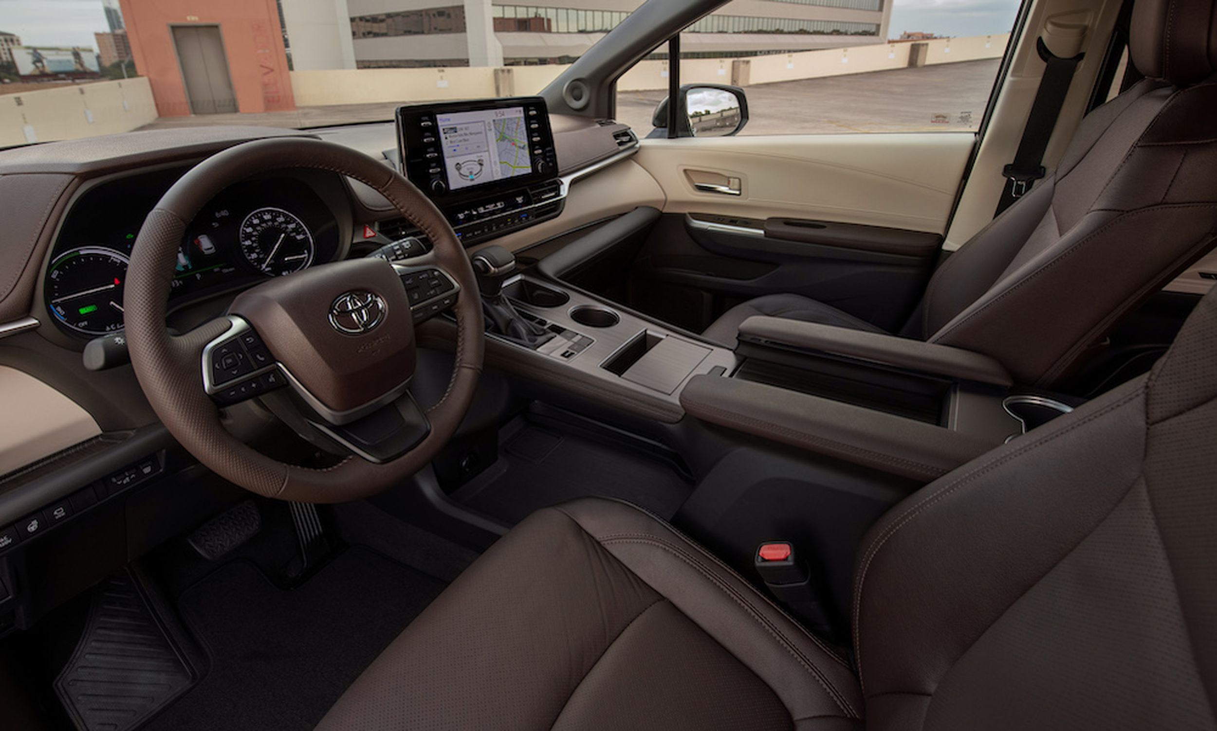 2021 Toyota Sienna features new body platform, more airbags, hybrid  powertrain