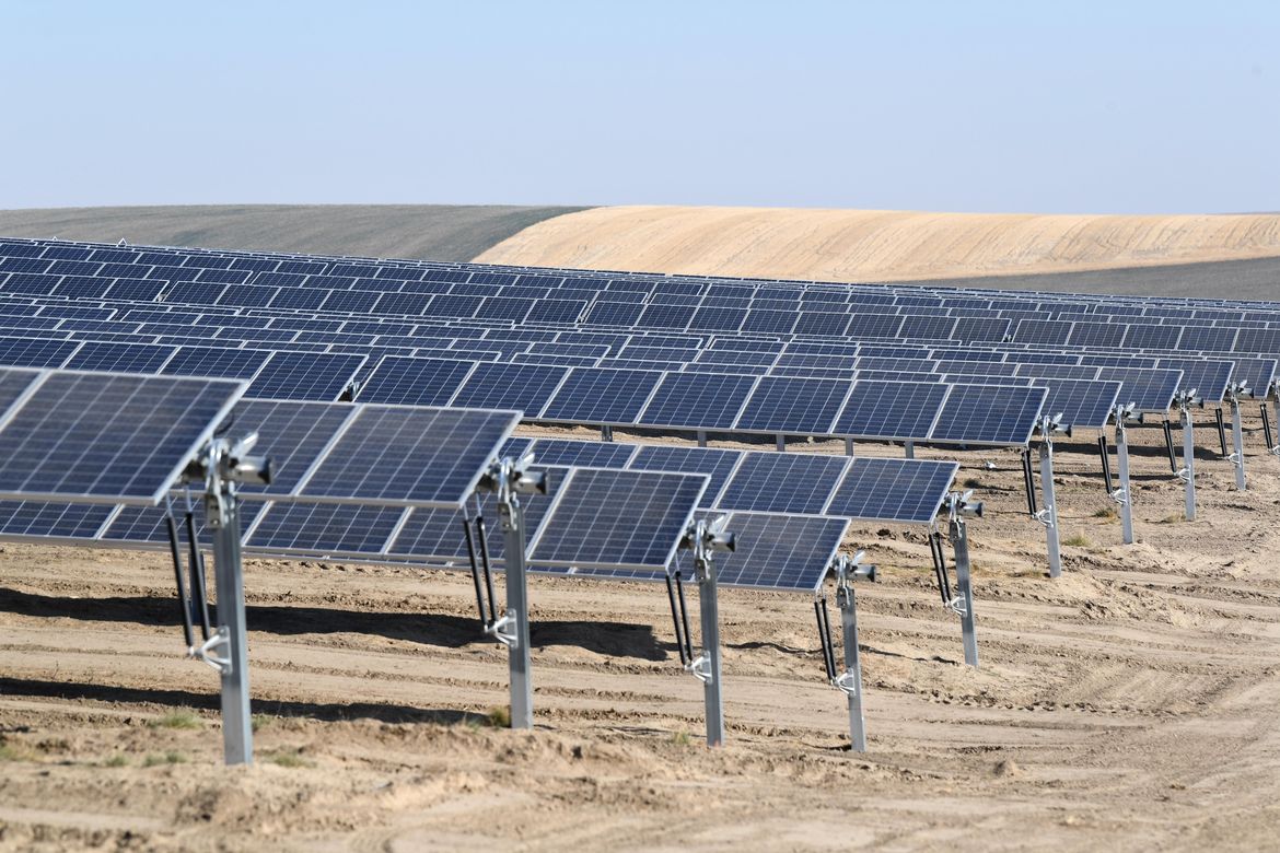 Solar farm in Lind Nov. 8, 2018 The SpokesmanReview