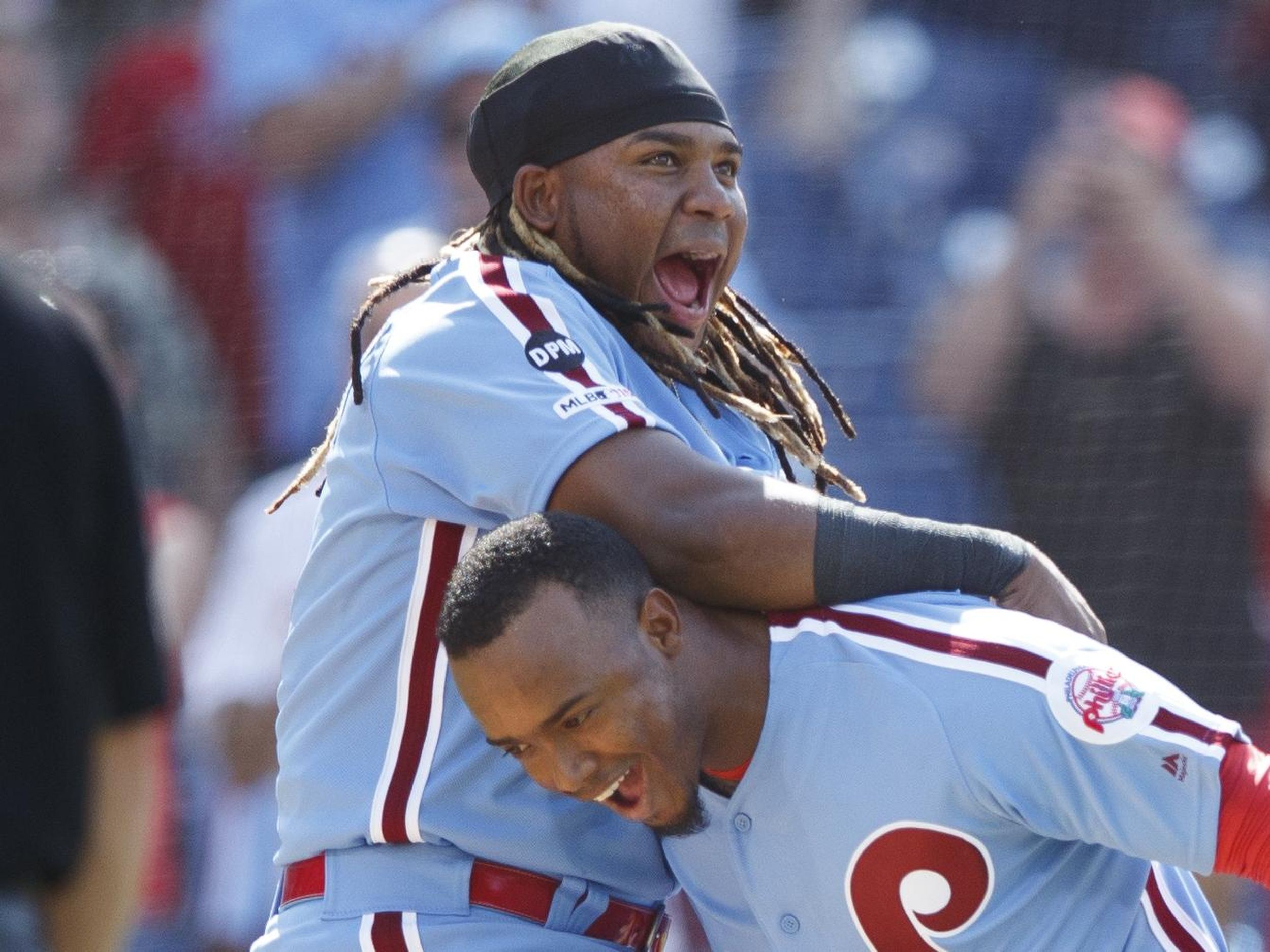 Jean Segura delivers walk-off hit as Phillies defeat Marlins