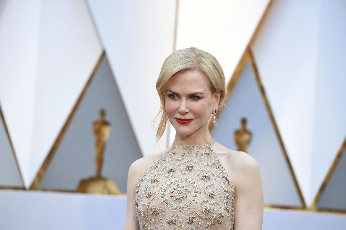 Nicole Kidman arrives at the Oscars on Sunday, at the Dolby Theatre in Los Angeles. (Jordan Strauss / Invision/Associated Press)