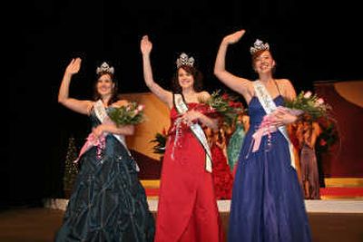 
Lauren Aubertin, center, from University High School was crowned Miss Spokane Valley Ambassador March 22. Ashley Eggleston, left, from Valley Christian was first runner-up and Nicole Luth, right, from Central Valley High School was second runner-up.Courtesy of Spokane Valley Chamber
 (Courtesy of Spokane Valley Chamber / The Spokesman-Review)
