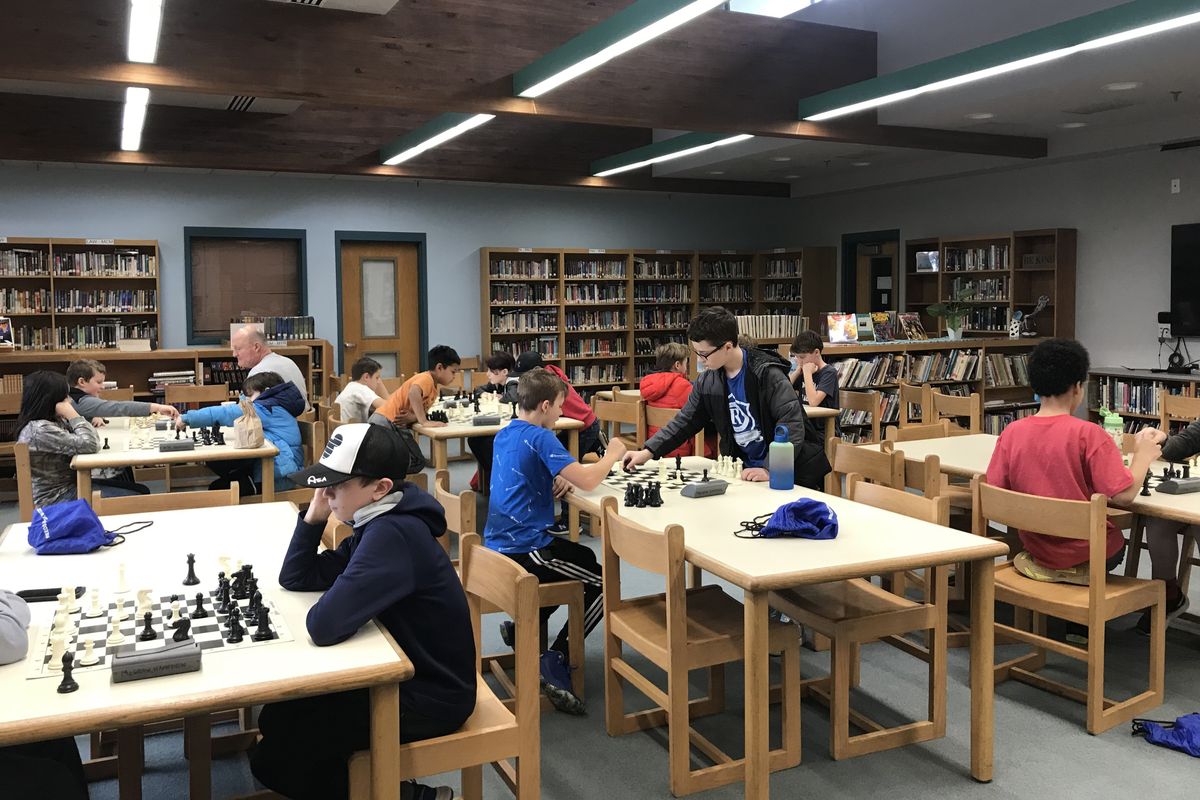 Real-life 'The Queen's Gambit': Custodian leads school chess teams