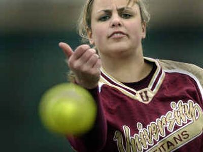 Linse Vlahovich tosses some heat during a March game against Mead.
(File/ / The Spokesman-Review)