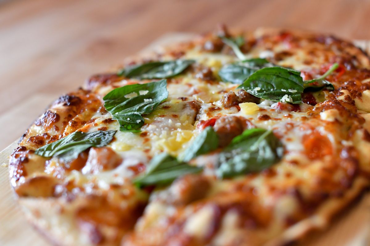A closer look at Embers by the Green’s Papa Guido pizza.  (Tyler Tjomsland/The Spokesman-Review)