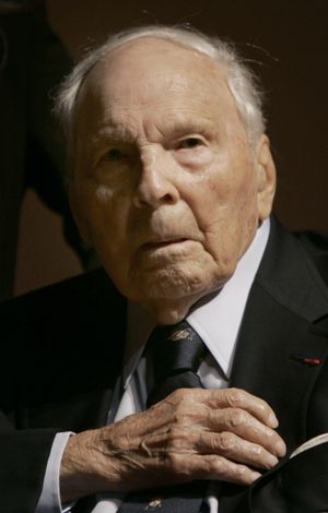 Frank Buckles is pictured in 2008 at the National World War I Museum in Kansas City, Mo. (Associated Press)