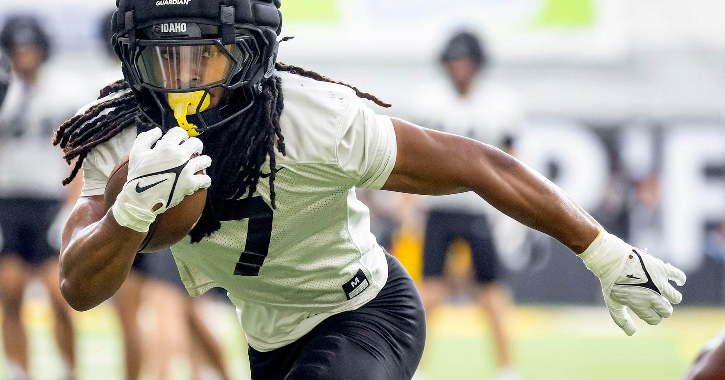 Amid 0-2 start, Idaho looks to simplify defense, establish a more effective run game