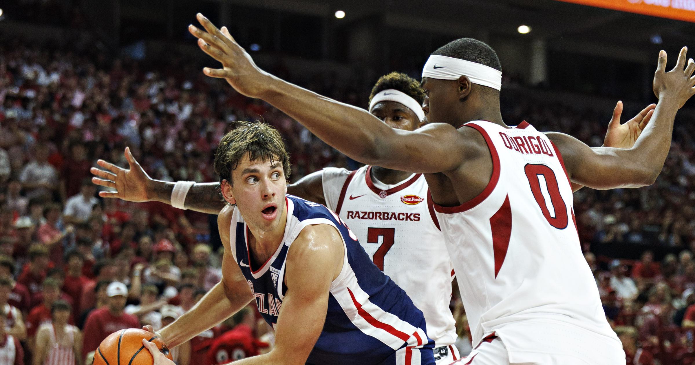 Davis Fogle-less Gonzaga struggles offensively, falls 76-72 to Arkansas in exhibition