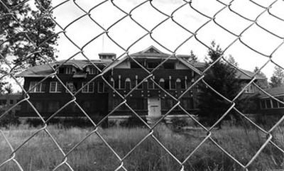 The former Edgecliff Sanitarium is seen in this December 1991 photo.
 (File / S-R / The Spokesman-Review)