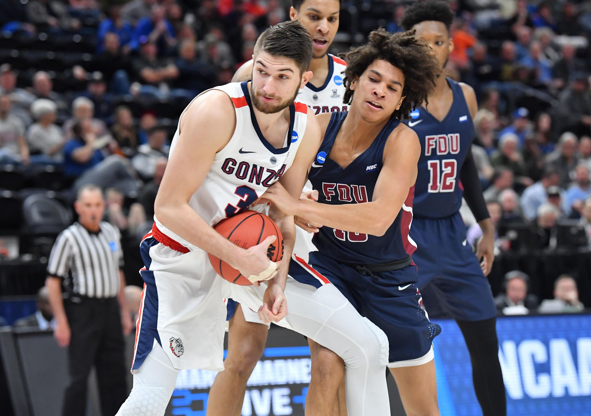 Gonzaga’s Killian Tillie receives preseason thirdteam AllAmerica