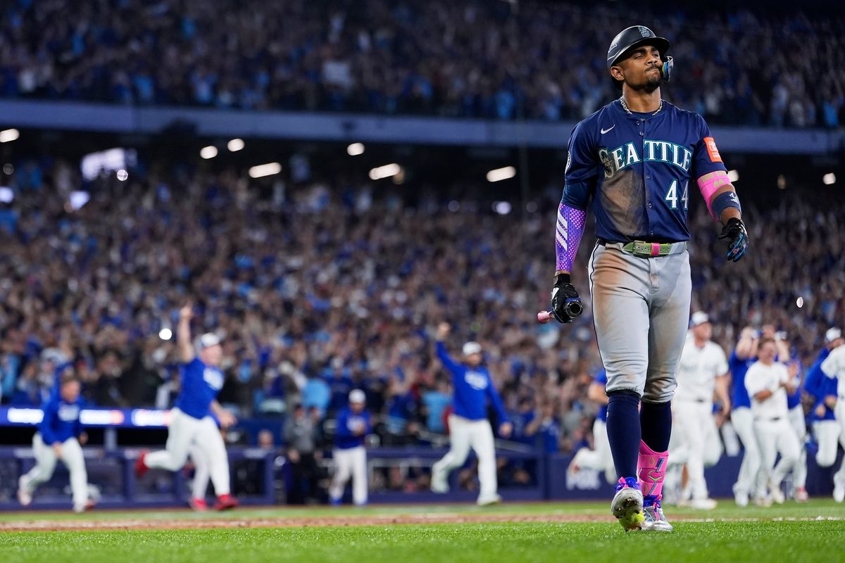 Julio Rodriguez #44 of the Seattle Mariners reacts after striking out to end game seven of the American League Championship Series against the Toronto Blue Jays at the Rogers Centre on October 20, 2025 in Toronto, Ontario.  (Getty Images)