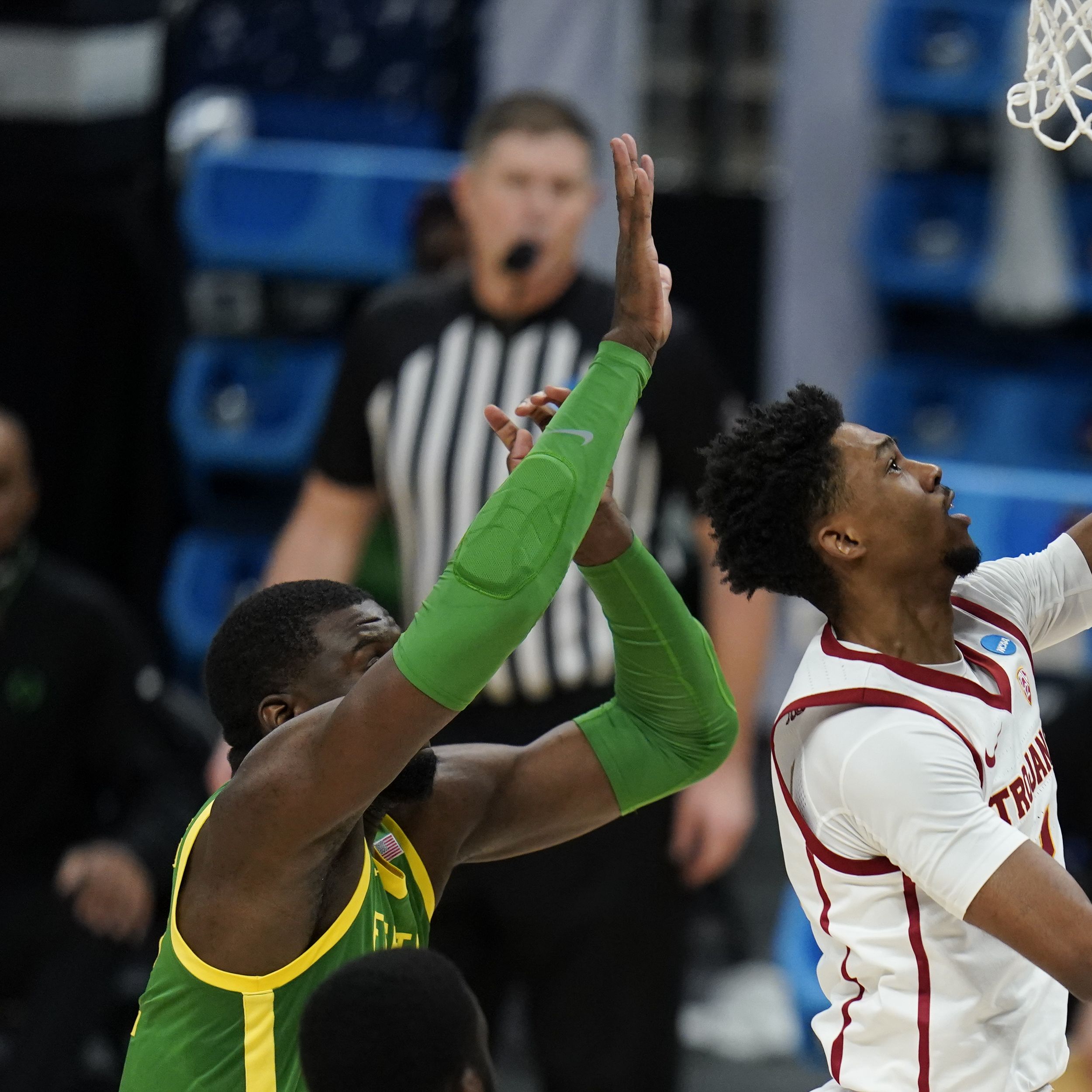 Gonzaga runs up against former Santa Clara standout Tahj Eaddy in