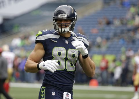 Pete Carroll Show: Seahawks' Jimmy Graham has sore ankle, 'amazing