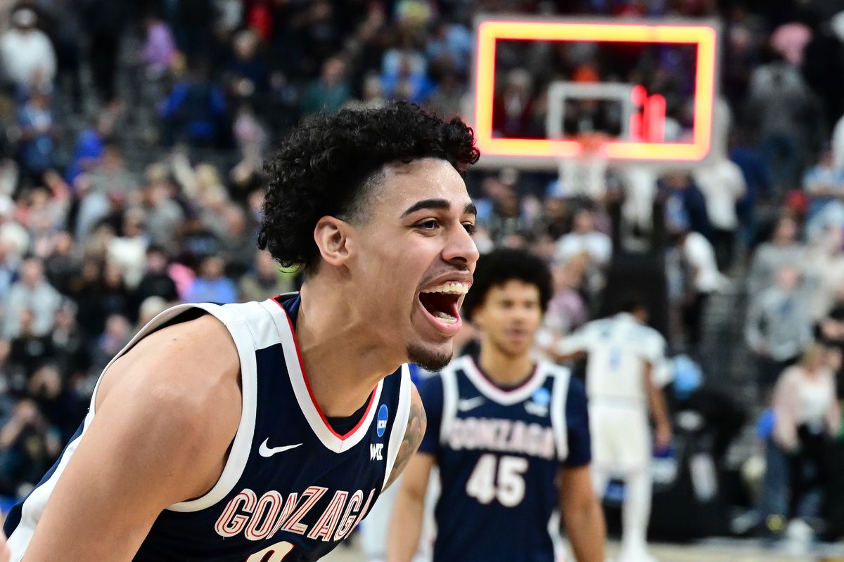 Gonzaga wing Julian Strawther reacts after hitting a 3-pointer in the closing seconds of the Zags