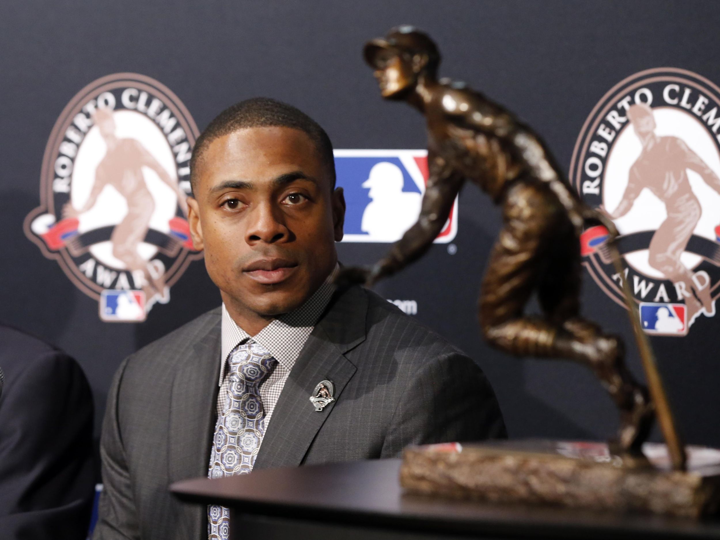 Mets Granderson Named 2016 Roberto Clemente Award Winner 