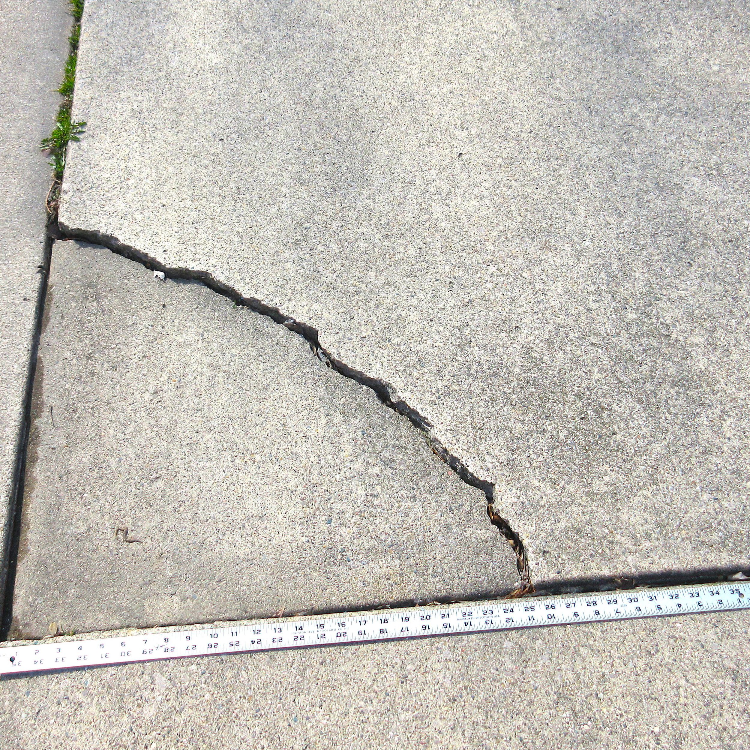 Ask the Builder: A repair for cracked concrete that almost looks